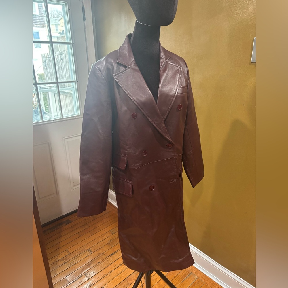 Women's Burgundy double breasted trench style Leather Coat Sz M